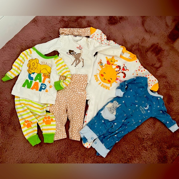 Disney Baby Clothes! - Picture 5 of 6